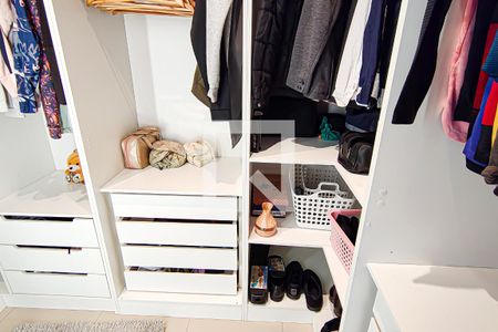 Apartamento para alugar com 69m², 2 quartos e 1 vagaquarto 2 - suite