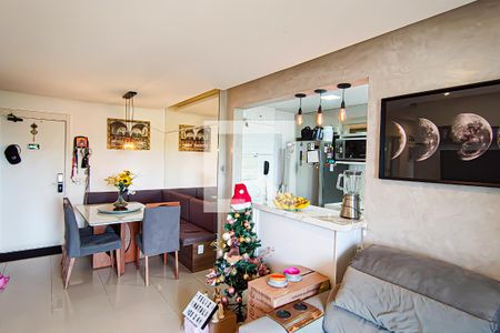 Apartamento para alugar com 69m², 2 quartos e 1 vagasala