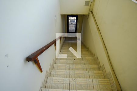 Escada de apartamento para alugar com 1 quarto, 40m² em Cecília, Viamão