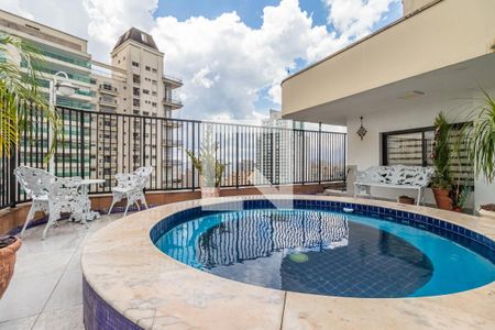 Apartamento à venda com 242m², 3 quartos e 3 vagasEspaço Gourmet