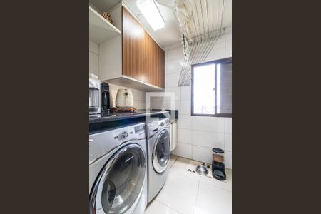 Apartamento à venda com 242m², 3 quartos e 3 vagasÁrea de Serviço