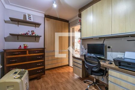 Apartamento à venda com 242m², 3 quartos e 3 vagasEscritório
