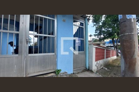 Casa à venda com 150m², 3 quartos e 2 vagasFachada