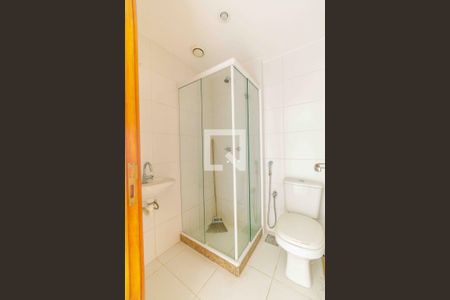 Apartamento para alugar com 75m², 2 quartos e 1 vaga Apartamento para alugar com 75m², 2 quartos e 1 vagaBanheiro Social 2