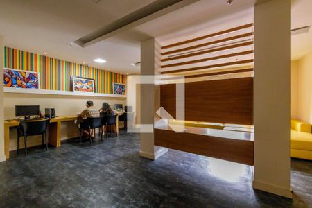 Apartamento para alugar com 75m², 2 quartos e 1 vaga Apartamento para alugar com 75m², 2 quartos e 1 vagaÁrea Comum Lan House