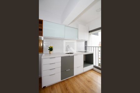 Varanda e Cozinha de kitnet/studio para alugar com 1 quarto, 34m² em Pinheiros, São Paulo
