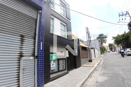 Apartamento para alugar com 46m², 2 quartos e sem vaga Apartamento para alugar com 46m², 2 quartos e sem vagaFachada