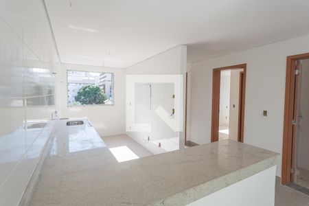 Apartamento à venda com 77m², 2 quartos e 1 vaga Apartamento à venda com 77m², 2 quartos e 1 vagaCozinha/Área de Serviço