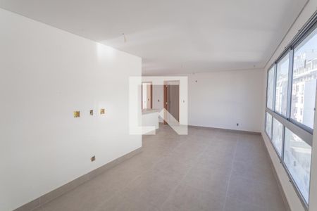 Apartamento à venda com 77m², 2 quartos e 1 vaga Apartamento à venda com 77m², 2 quartos e 1 vagaSala