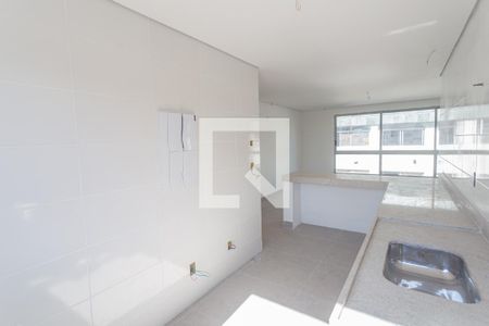 Apartamento à venda com 77m², 2 quartos e 1 vaga Apartamento à venda com 77m², 2 quartos e 1 vagaCozinha/Área de Serviço
