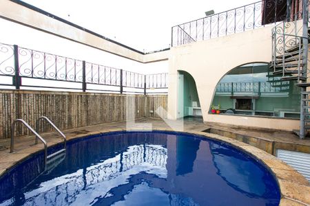 Apartamento à venda com 360m², 4 quartos e 4 vagasPiscina