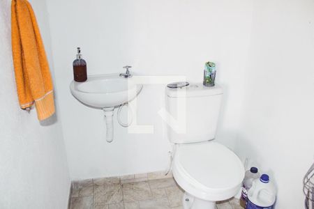 Casa à venda com 180m², 3 quartos e 7 vagasBanheiro 3