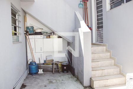 Casa à venda com 180m², 3 quartos e 7 vagasQuintal