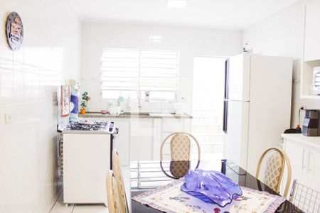 Casa à venda com 180m², 3 quartos e 7 vagasCozinha