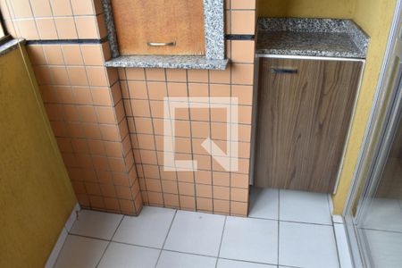 Apartamento para alugar com 78m², 3 quartos e 1 vagaVaranda