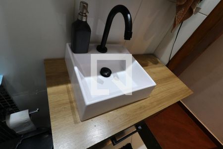 Casa à venda com 78m², 2 quartos e 1 vagaBanheiro - Pia