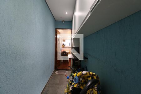 Casa à venda com 78m², 2 quartos e 1 vagaCorredor