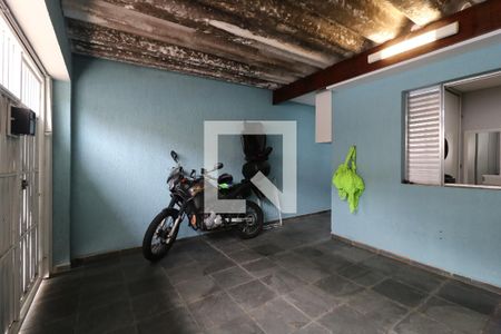 Casa à venda com 78m², 2 quartos e 1 vagaGaragem