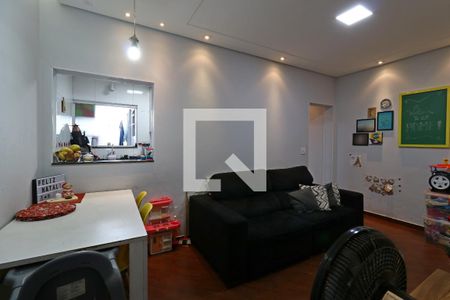Casa à venda com 78m², 2 quartos e 1 vagaSala
