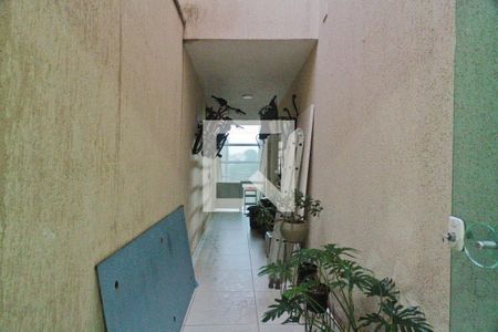 Casa à venda com 140m², 3 quartos e 2 vagasÁrea externa