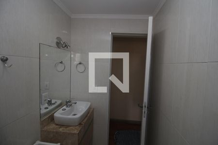 Apartamento para alugar com 60m², 2 quartos e 2 vagasBanheiro Social
