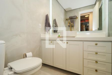 Apartamento à venda com 92m², 2 quartos e 2 vagasBanheiro da Suíte 1