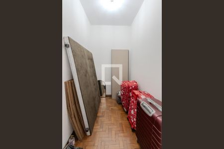 Apartamento à venda com 108m², 3 quartos e 1 vaga Apartamento à venda com 108m², 3 quartos e 1 vagaQuarto de Serviço