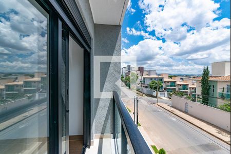 Casa à venda com 170m², 3 quartos e 4 vagas Casa à venda com 170m², 3 quartos e 4 vagasSacada da Suíte