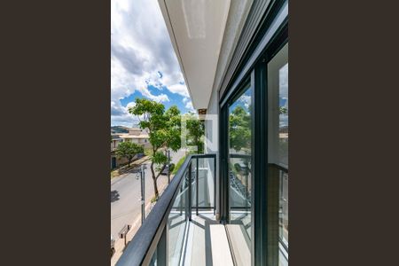 Casa à venda com 170m², 3 quartos e 4 vagas Casa à venda com 170m², 3 quartos e 4 vagasSacada da Suíte