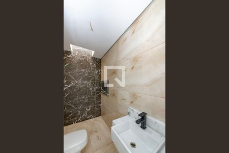 Casa à venda com 170m², 3 quartos e 4 vagas Casa à venda com 170m², 3 quartos e 4 vagasSuíte