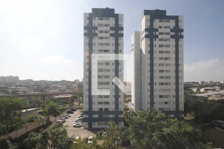 vista de apartamento para alugar com 3 quartos, 64m² em Vila Cunha Bueno, São Paulo