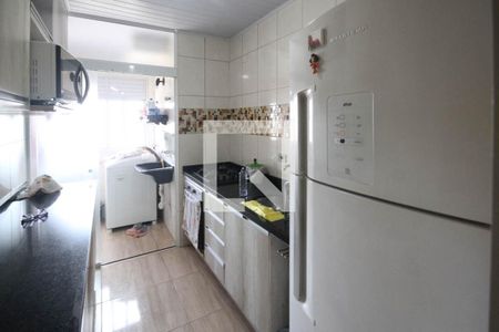 Cozinha de apartamento para alugar com 3 quartos, 64m² em Vila Cunha Bueno, São Paulo