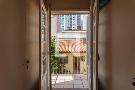 Casa à venda com 273m², 5 quartos e 3 vagasQuarto 2