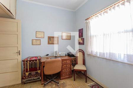 Casa à venda com 273m², 5 quartos e 3 vagasQuarto 3