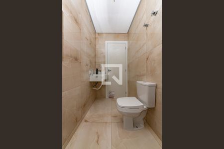 Casa à venda com 170m², 3 quartos e 1 vagaBanheiro da Suíte