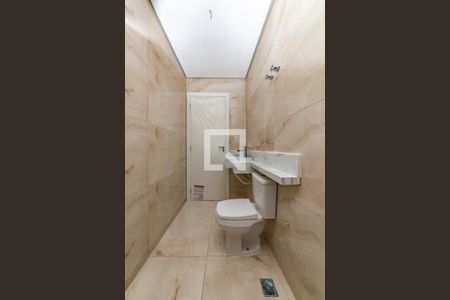 Casa à venda com 170m², 3 quartos e 1 vagaBanheiro Social