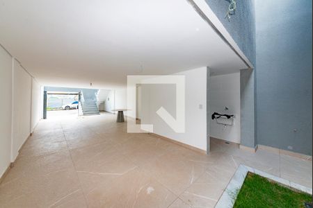 Casa à venda com 170m², 3 quartos e 1 vagaGaragem