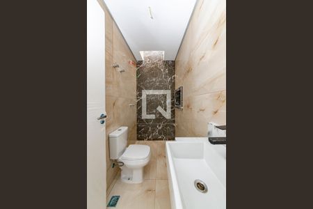 Casa à venda com 170m², 3 quartos e 1 vagaBanheiro da Suíte