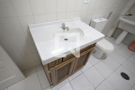 Apartamento para alugar com 49m², 1 quarto e sem vagaBanheiro