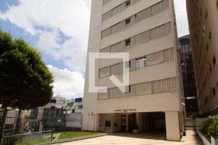 Apartamento à venda com 100m², 3 quartos e 1 vagaFachada