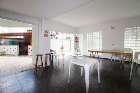 Apartamento à venda com 100m², 3 quartos e 1 vagaÁrea comum - Salão de festas