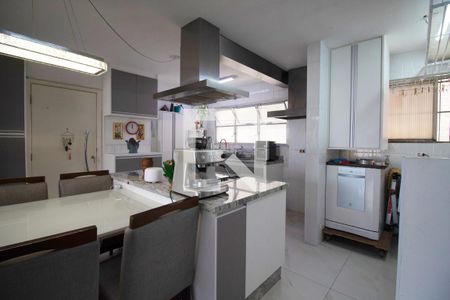 Apartamento à venda com 100m², 3 quartos e 1 vagaCozinha