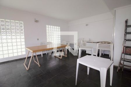 Apartamento à venda com 100m², 3 quartos e 1 vagaÁrea comum - Salão de festas