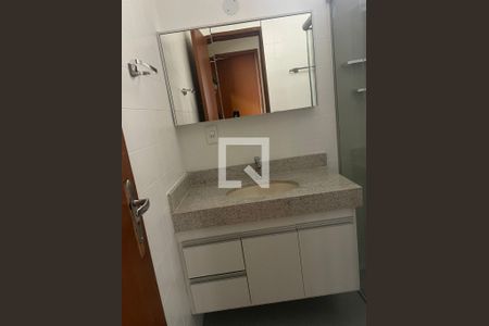 Apartamento para alugar com 66m², 3 quartos e 1 vagaBanheiro
