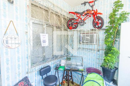 Casa de condomínio para alugar com 300m², 3 quartos e sem vagaVaranda