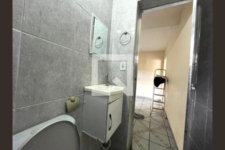 Casa à venda com 309m², 4 quartos e 2 vagasBanheiro Social