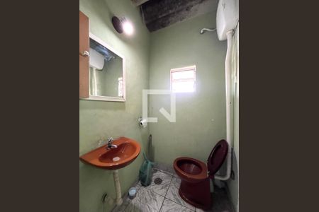 Casa à venda com 309m², 4 quartos e 2 vagasBanheiro de serviço