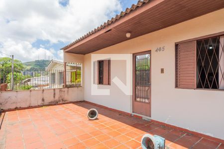 Casa à venda com 236m², 4 quartos e 2 vagasFachada