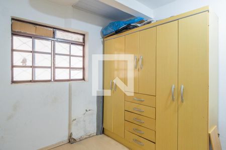 Casa à venda com 236m², 4 quartos e 2 vagasQuarto 1 - Casa 2