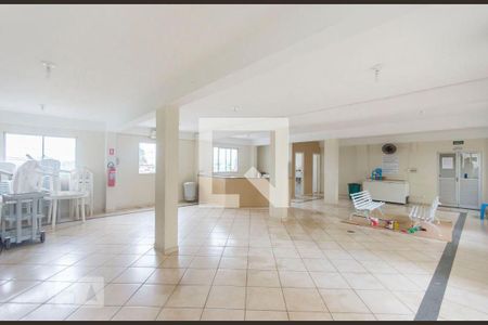 Apartamento à venda com 140m², 3 quartos e 1 vaga Apartamento à venda com 140m², 3 quartos e 1 vagaÁrea comum - Salão de festas